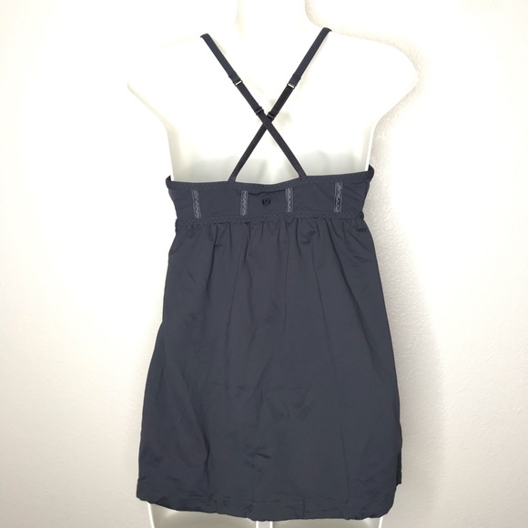 Lululemon rehearsal tank coal gray 6 criss cross - Picture 3 of 6